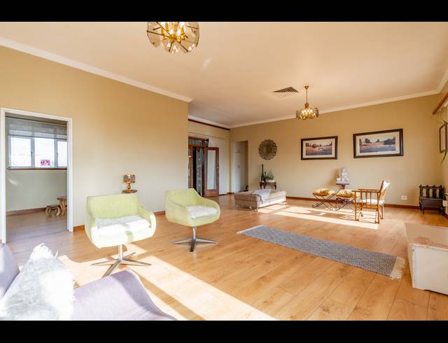 4 BEDROOM PENTHOUSE FOR SALE IN MUSGRAVE